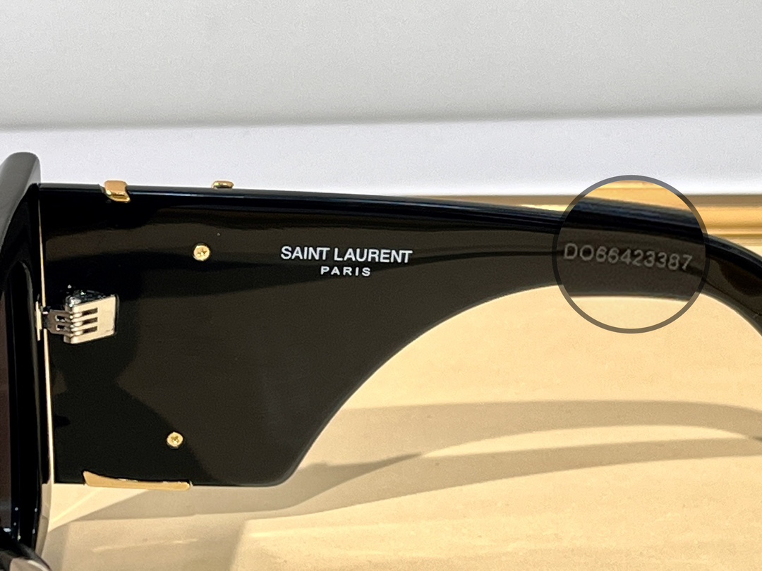 [TOP] Yves Saint Laurent YSL YSL Big Frame And Big Logo Sunglasses
