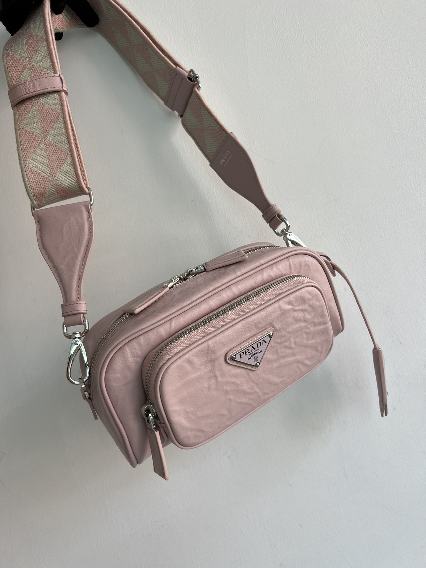 [Top] PRADA Show Style Pleated 1BH198 Soft Leather Bag 23×10×8 cm - 4 Colors