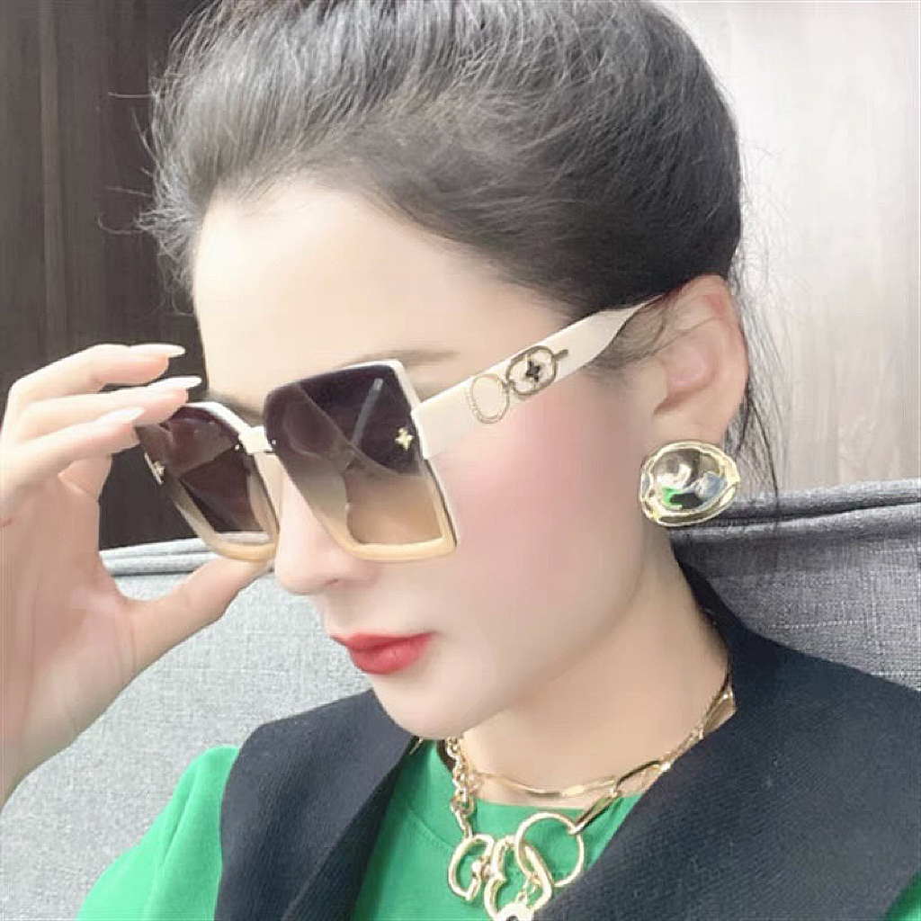 [TOP]Louis Vuitton LV Women's Square Driving Sunglasses - 4 Colors