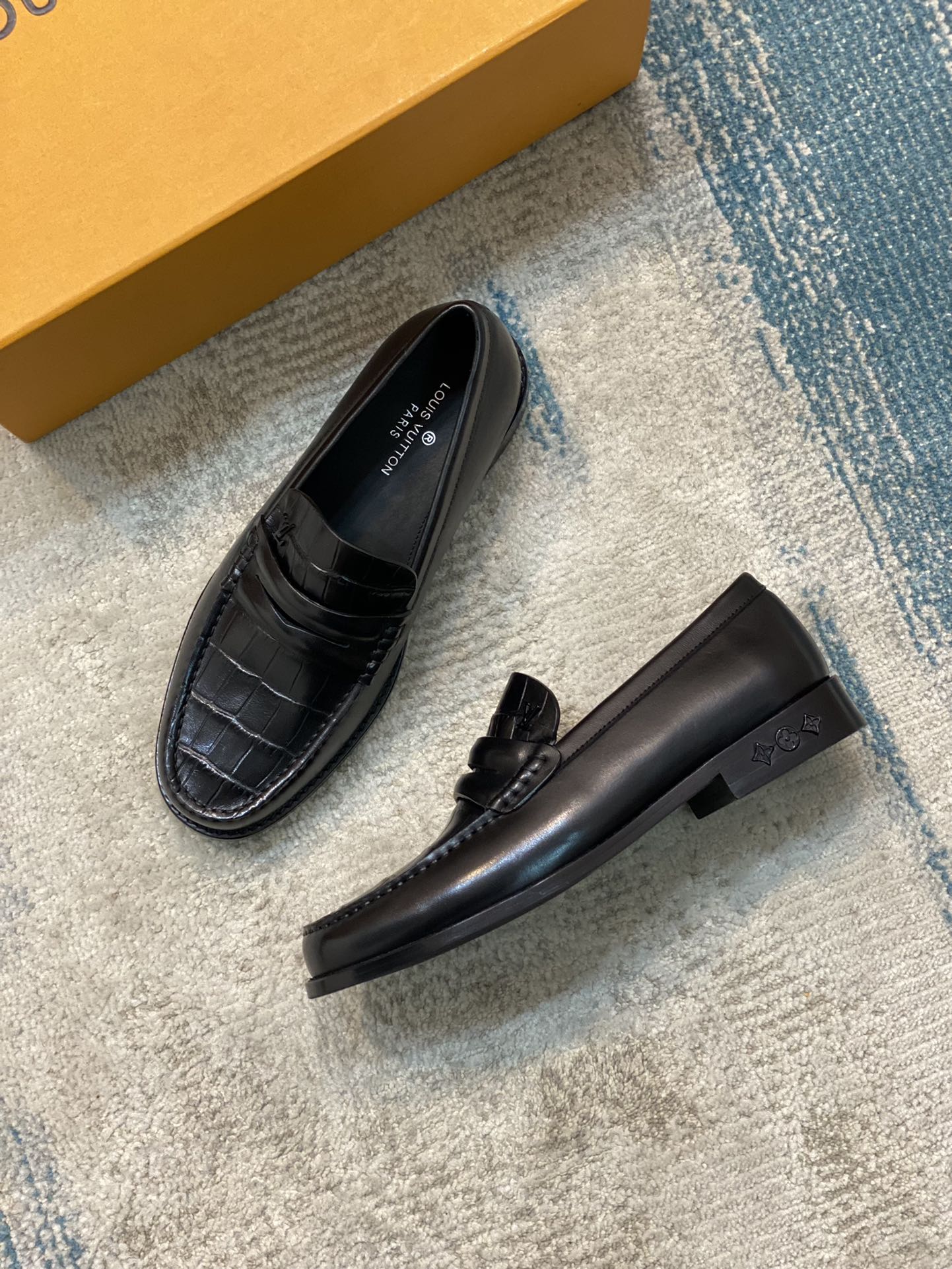 [TOP]Louis Vuitton LV Cowhide And Handmade Lefu Shoes - Black