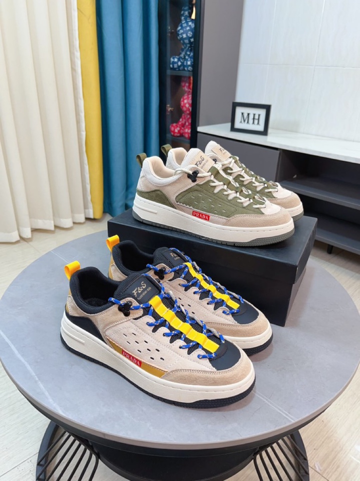 [TOP] PRADA Breathable Casual Shoes - 2 Colors