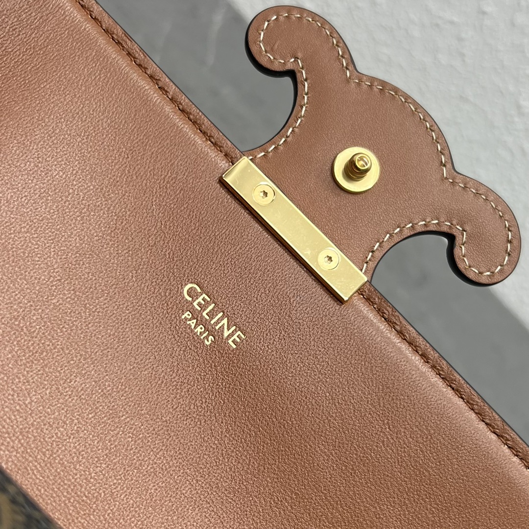 [TOP] CELINE Skin Buckle Chain Underarm Bag 21×13×5CM