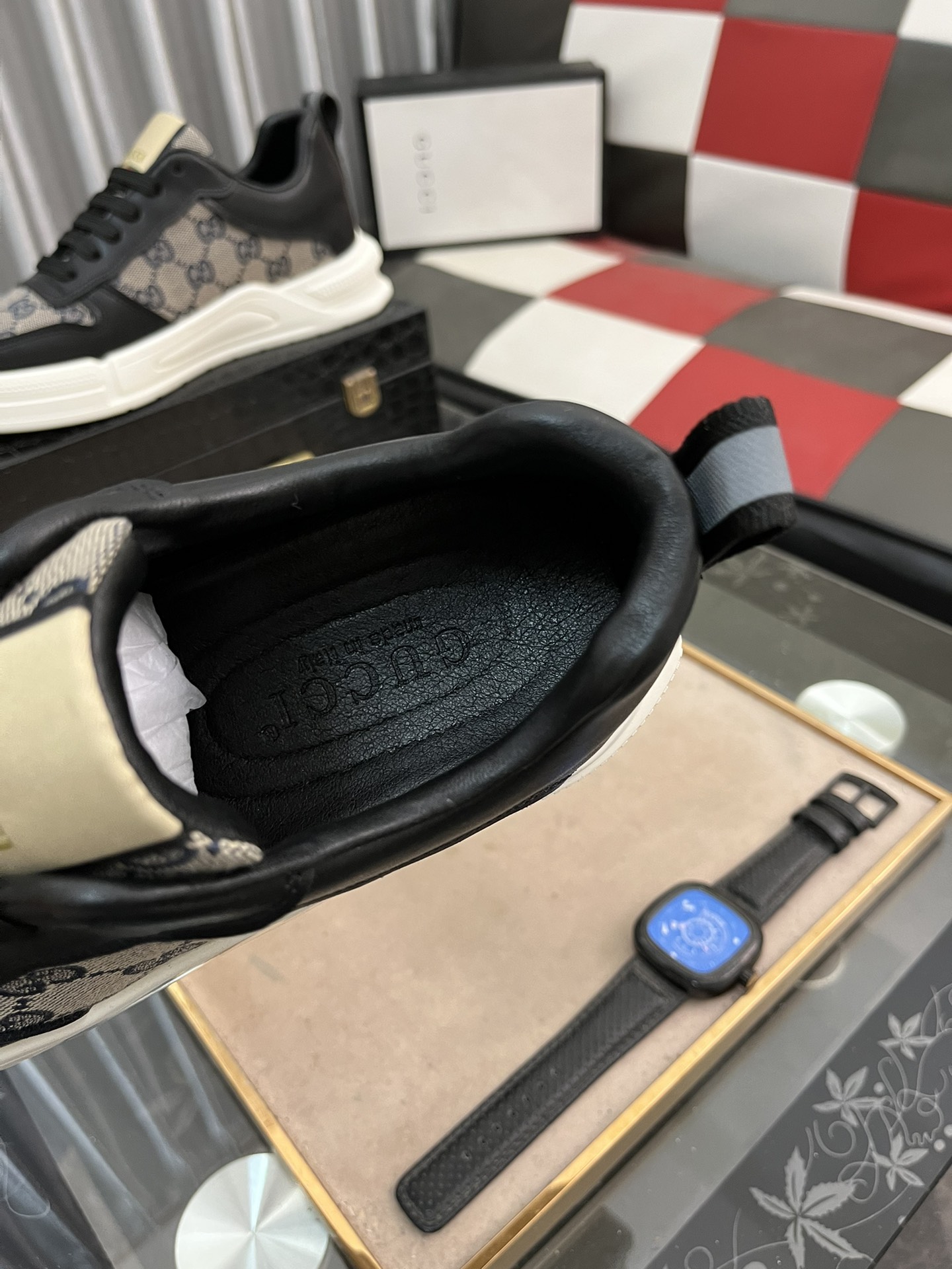 [TOP] GUCCI New Men's Casual Shoes