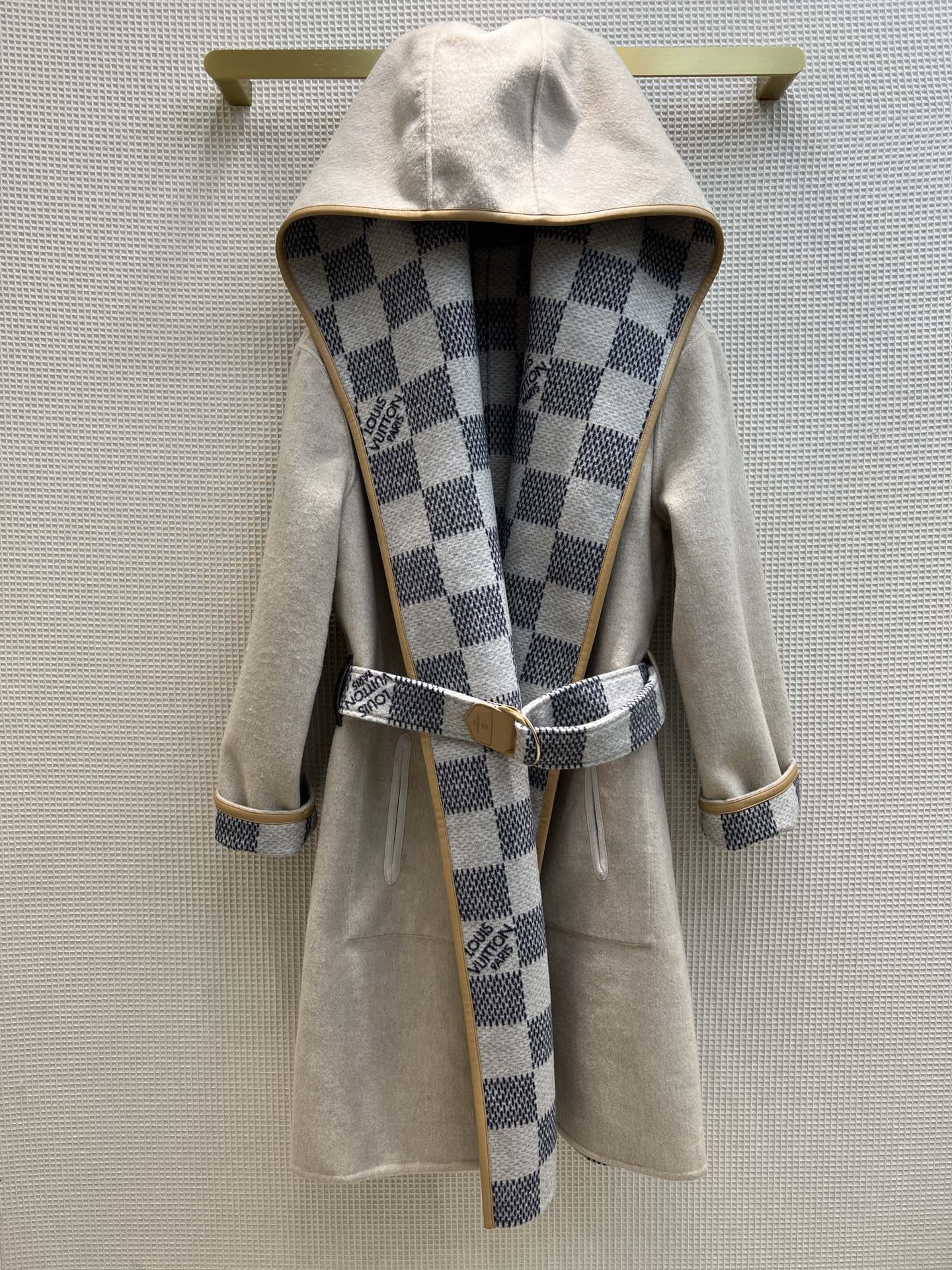 [TOP] Louis Vuitton LV Signature Double Face Wrap Coat 【99% Wool】 - Collection