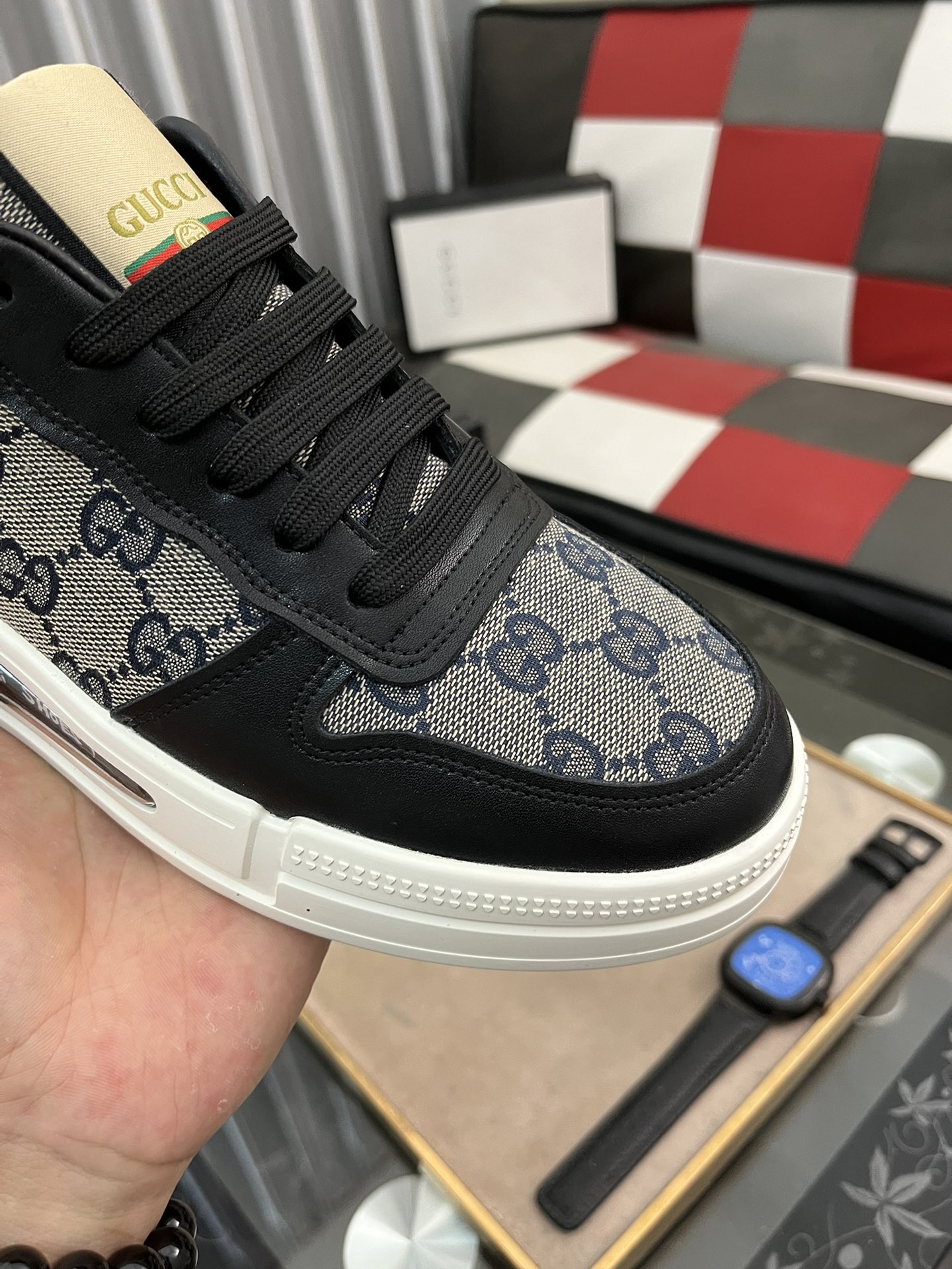 [TOP] GUCCI New Men's Casual Shoes