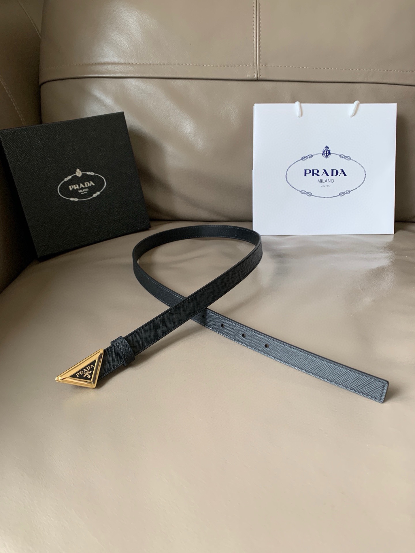 [TOP] PRADA Belt with Metal Logo - 2CM