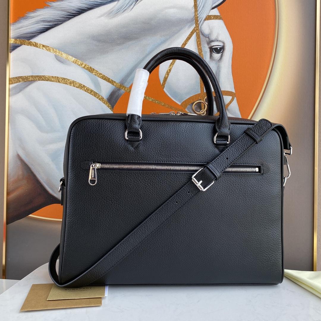 [TOP] BURBERRY London Leather Men's Briefcase 37×27×7cm