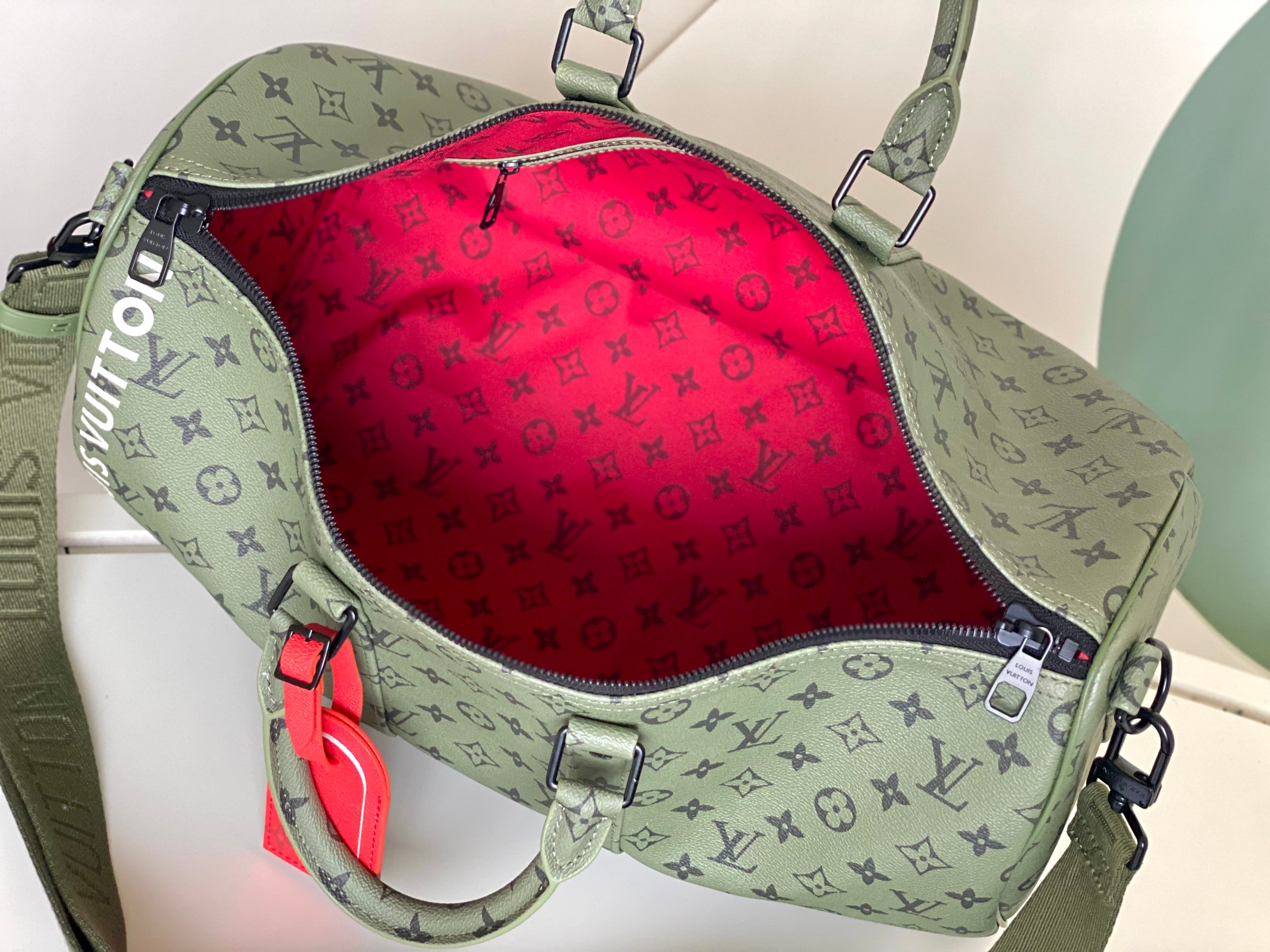 [TOP] Louis Vuitton LV Loui$ Vu!tt Monogram Tones Keepall Bandoulière 45 Travel Bag-Green