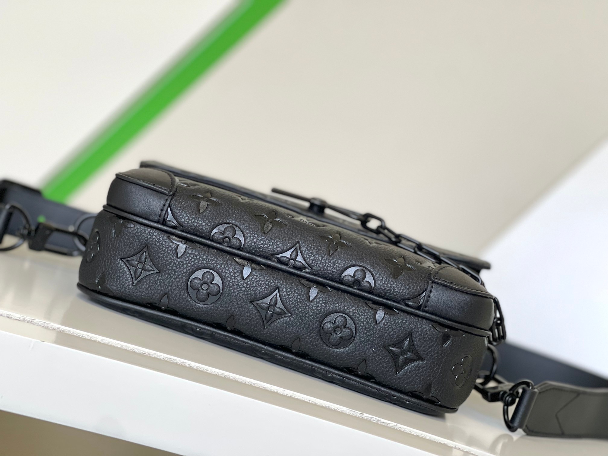 [TOP] Louis Vuitton LV Monogram Leather Steamer Messenger Bag  24x17x5CM-Black