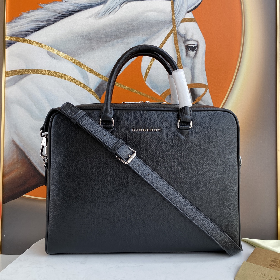 [TOP] BURBERRY London Leather Men's Briefcase 37×27×7cm