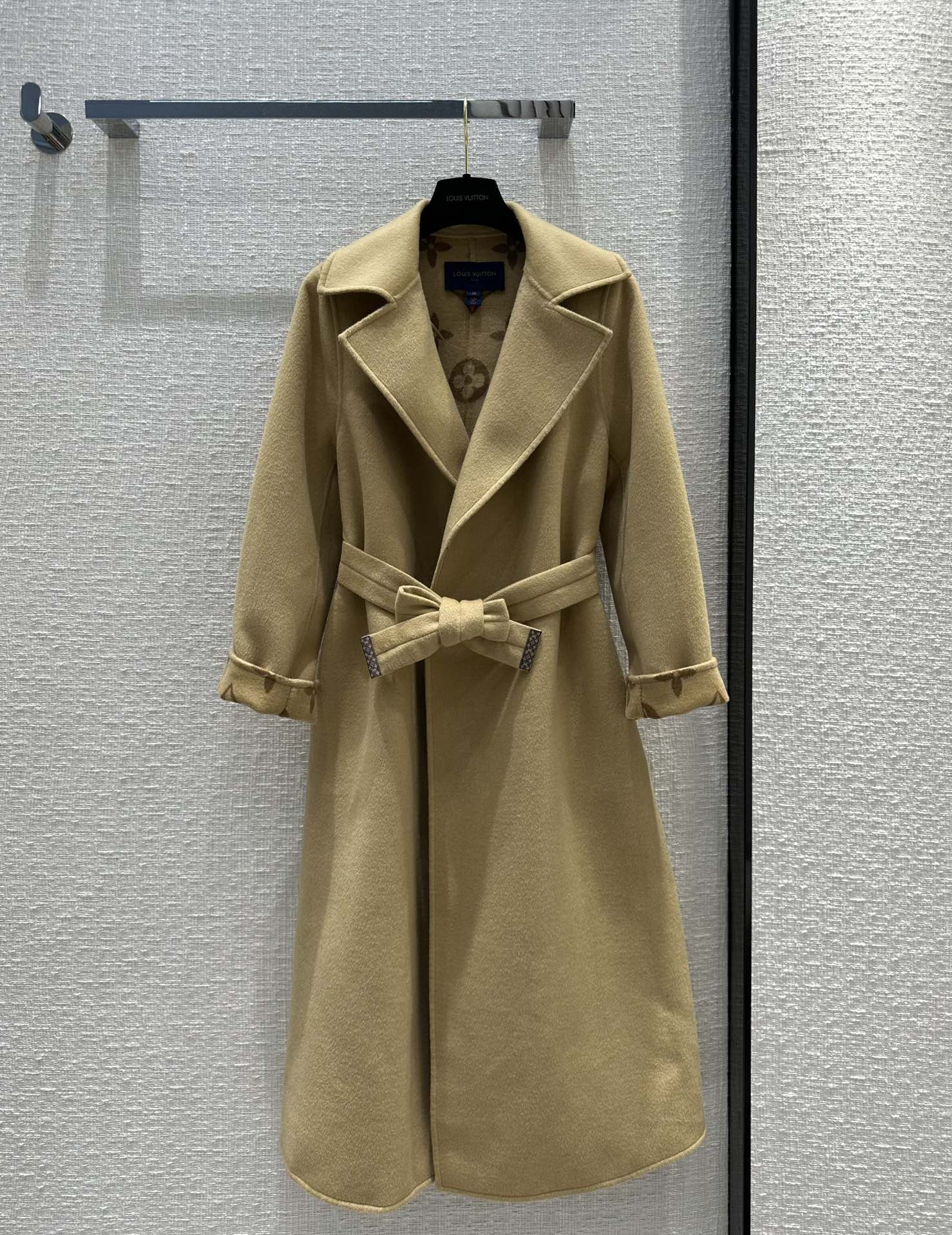 [TOP] Louis Vuitton LV Signature Double Face Wrap Coat 【99% Wool】 - Collection