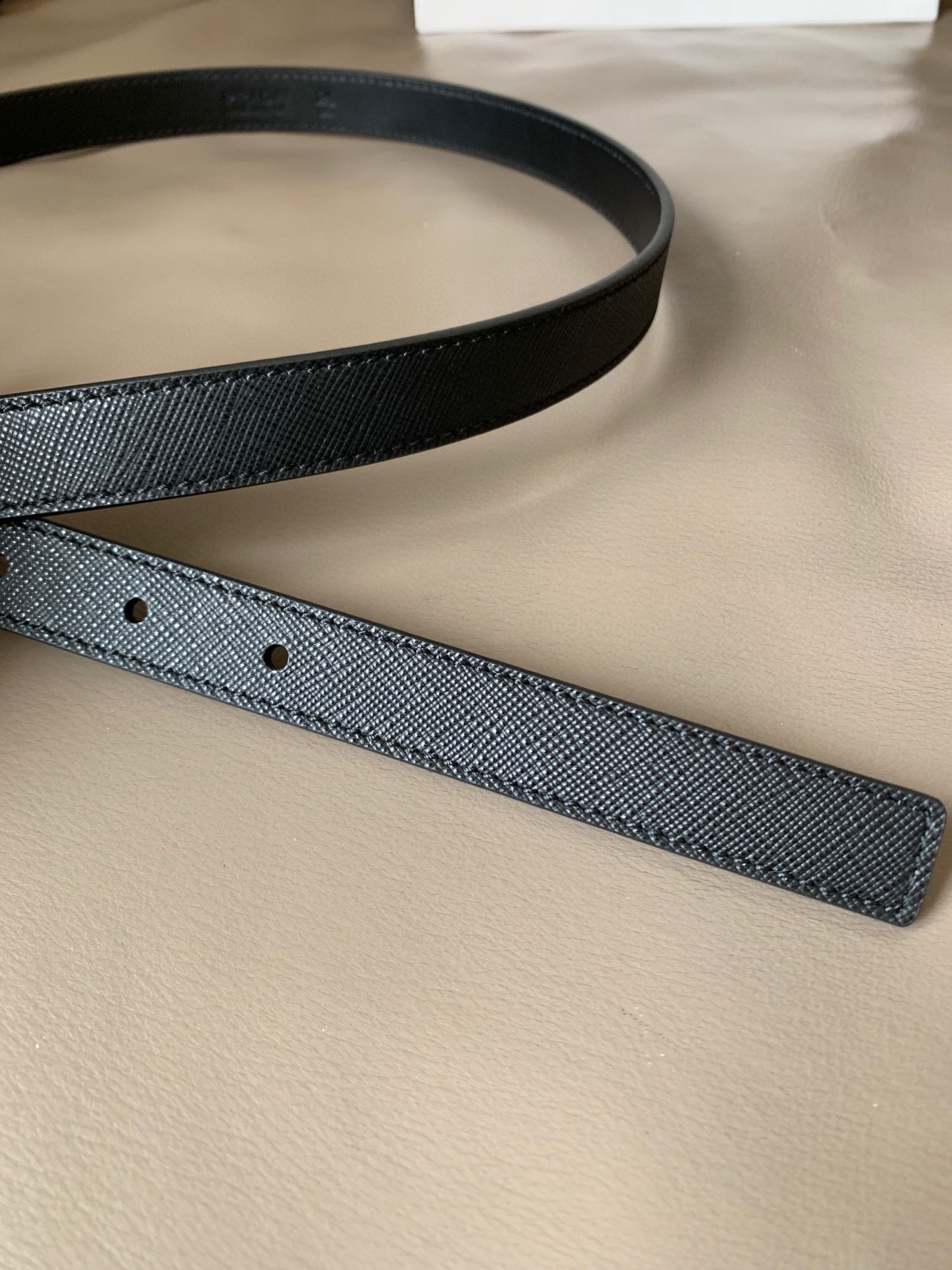 [TOP] PRADA Belt with Metal Logo - 2CM