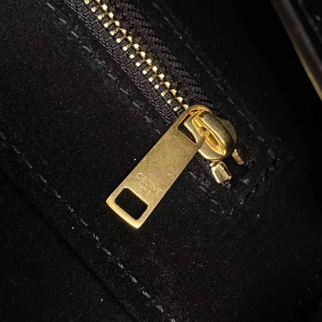 [TOP] CELINE Full Cowhide, Rotating Lock Crossbody Bag 23×15×9CM - Black