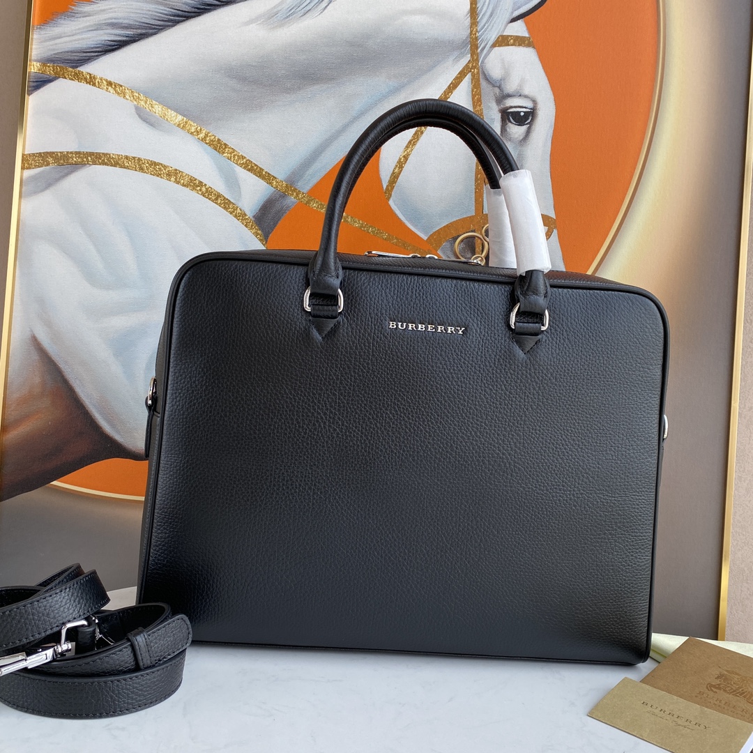 [TOP] BURBERRY London Leather Men's Briefcase 37×27×7cm