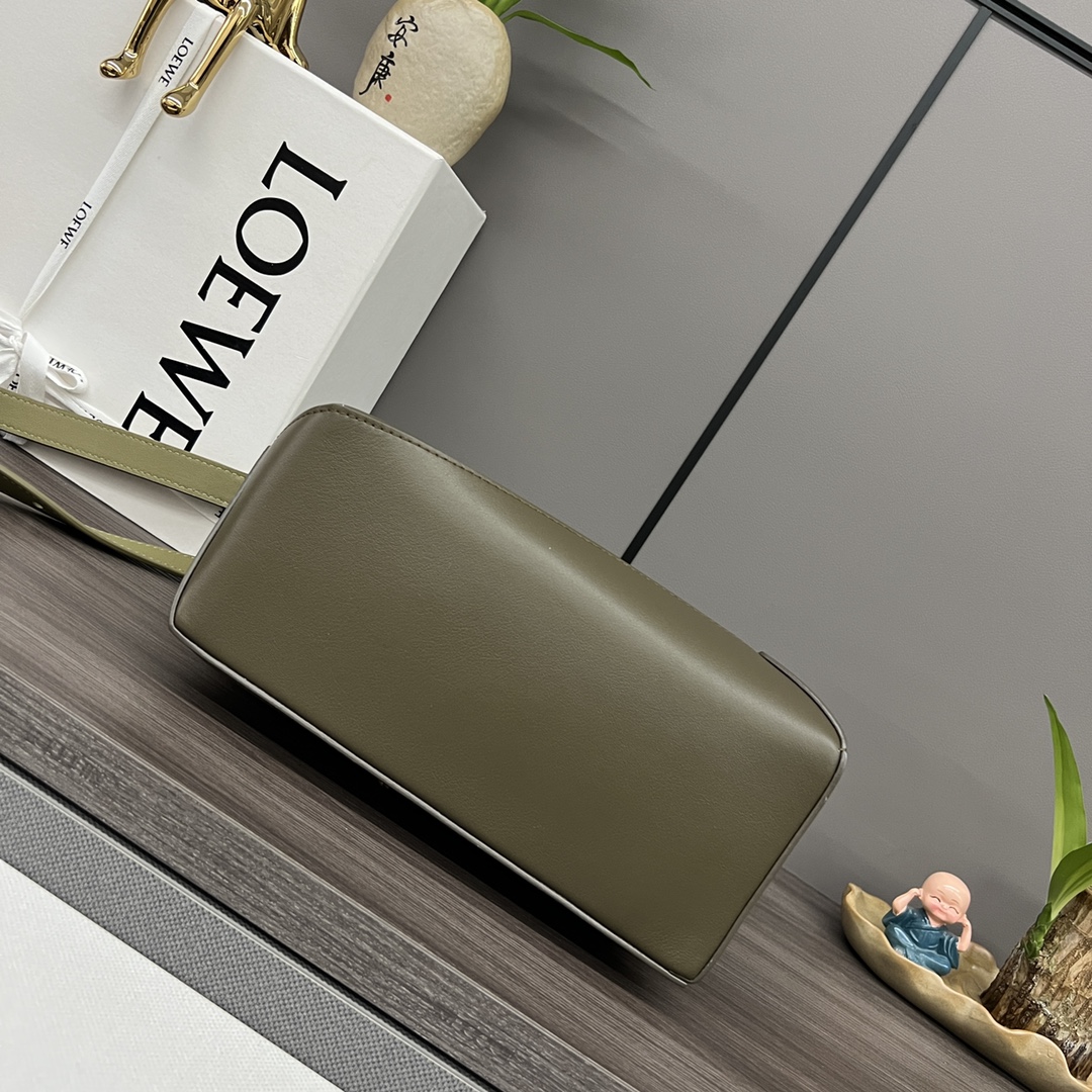 [TOP] LOEWE Puzzle Bag Anagram 24*10.5*16CM - Army Green