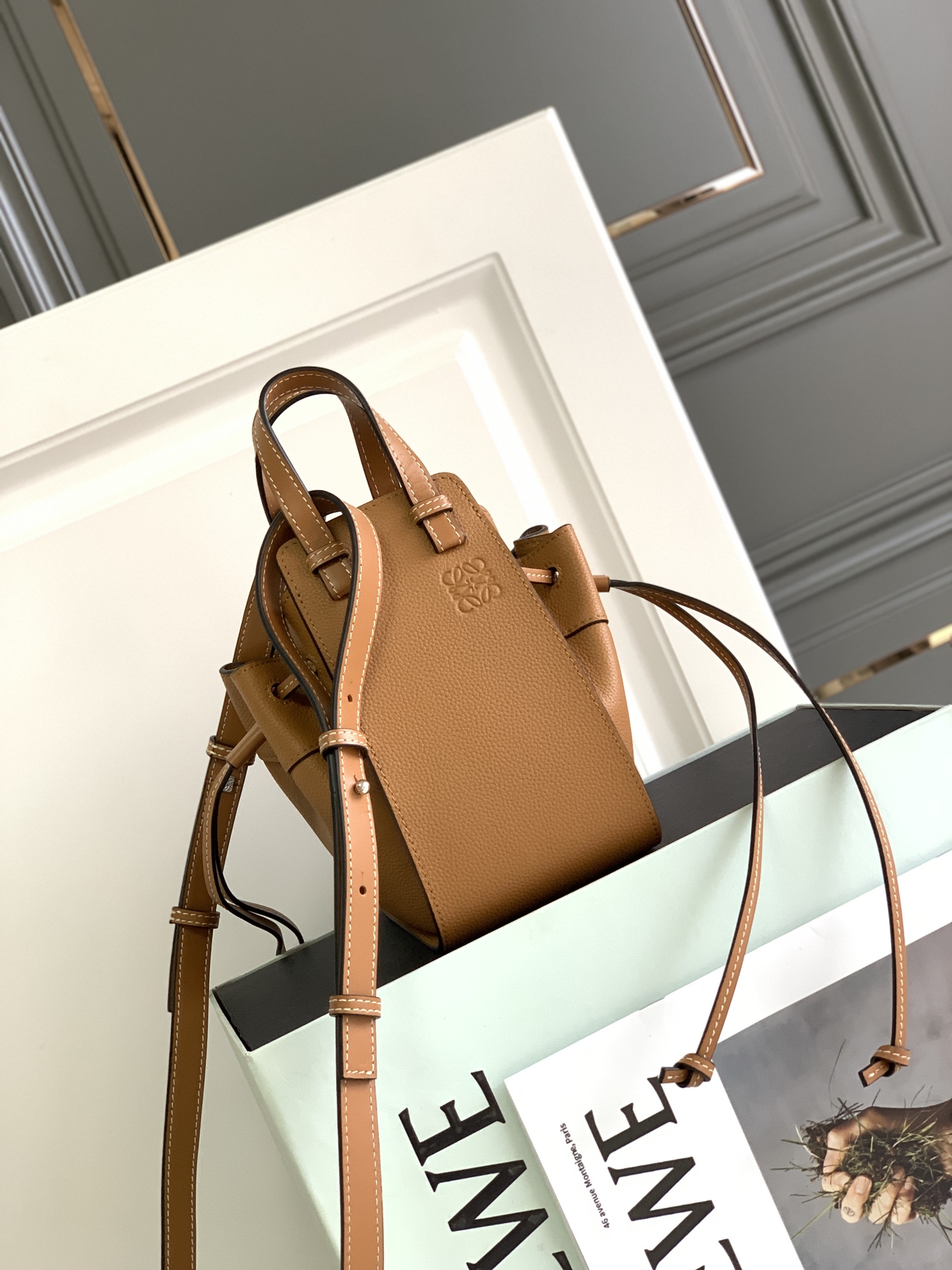 [TOP] LOEWE Mini Hammock Bags 19*11*17cm - Brown