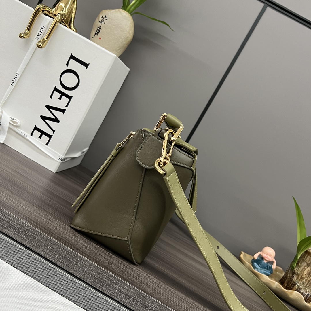 [TOP] LOEWE Puzzle Bag Anagram 24*10.5*16CM - Army Green