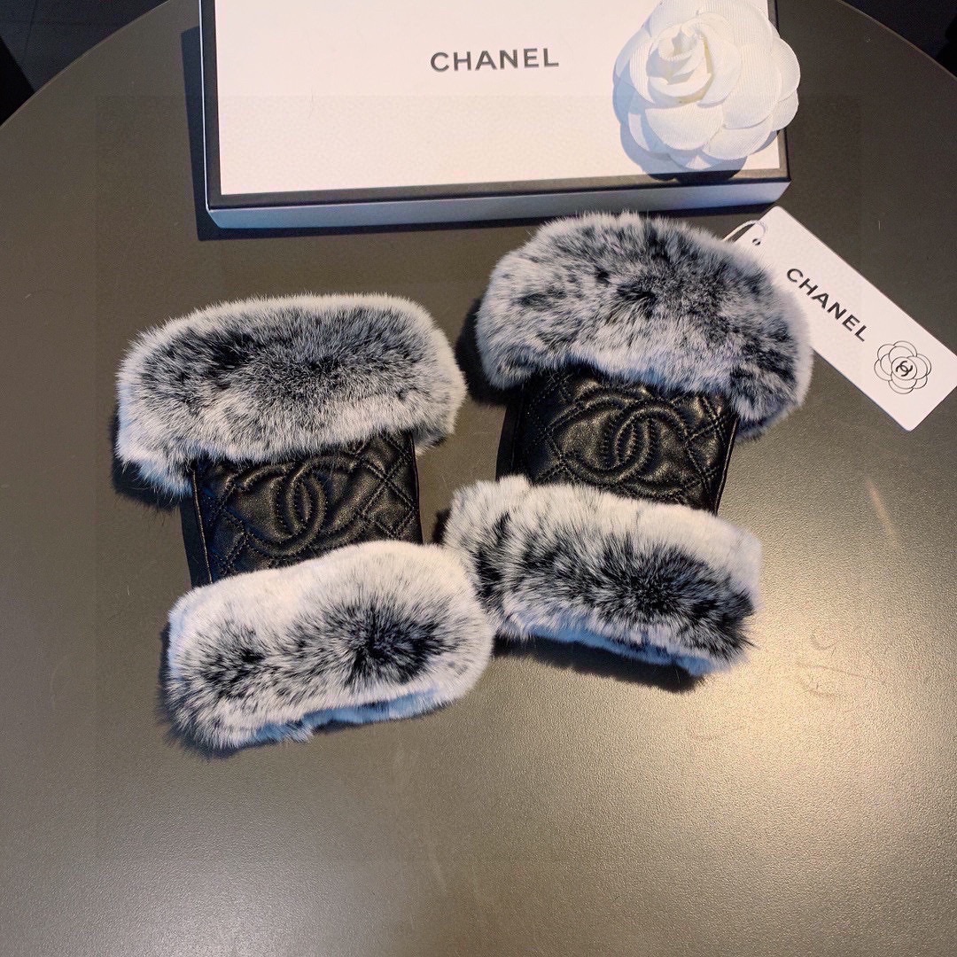 [TOP] CHANEL   Autumn And Winter Lazy Rabbit Fur Ribbed Sheepskin Gloves