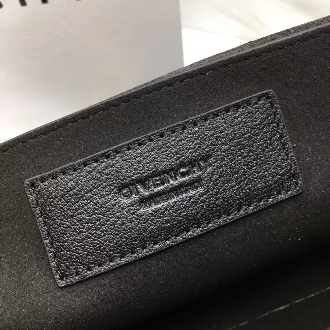 [TOP] GIVENCHY New Crossbody Bag 29x18x8cm - 4 Colors