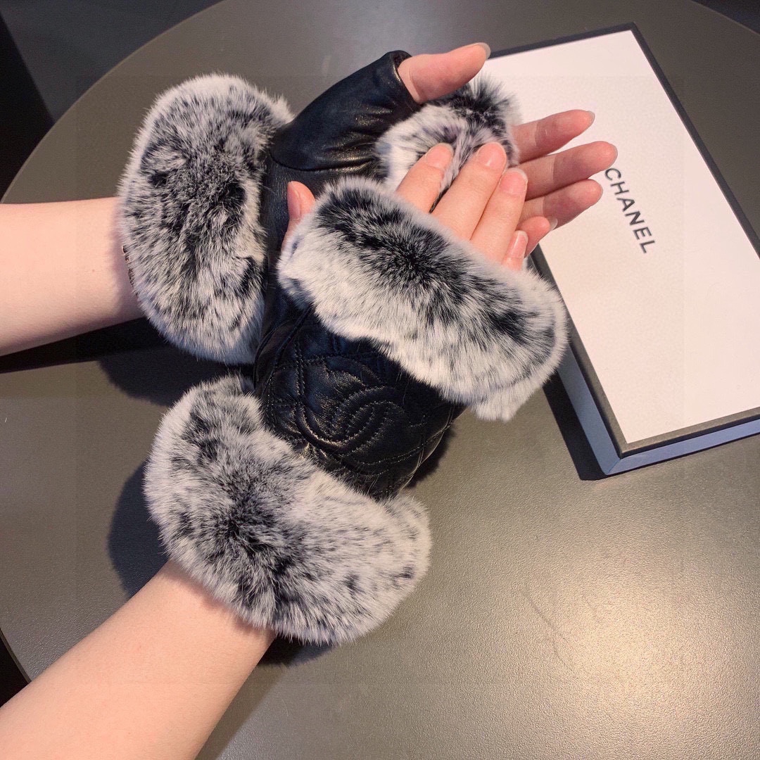 [TOP] CHANEL   Autumn And Winter Lazy Rabbit Fur Ribbed Sheepskin Gloves