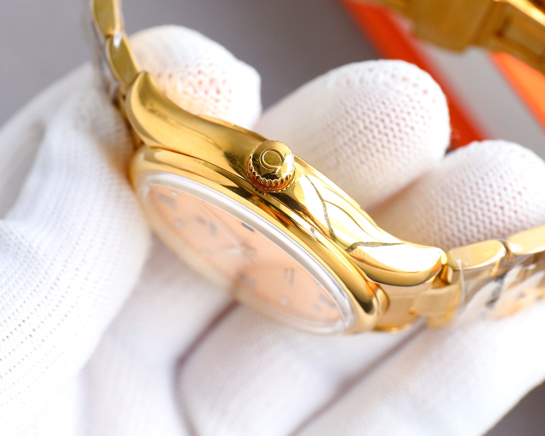 [TOP] OMEGA Powerful Omega Butterfly Series Watches