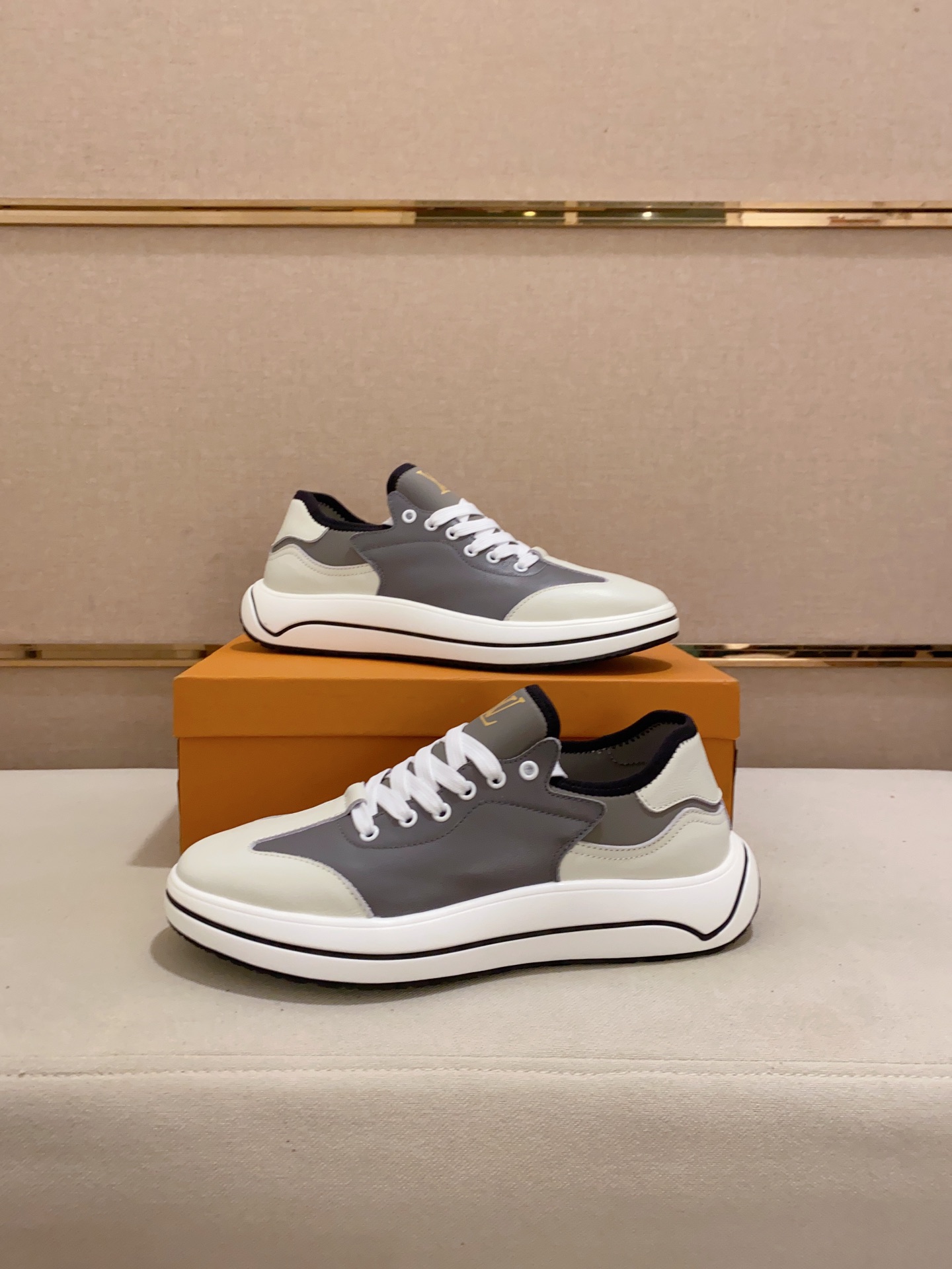[TOP] Louis Vuitton LV New Casual Men's Shoes - 4 Colors