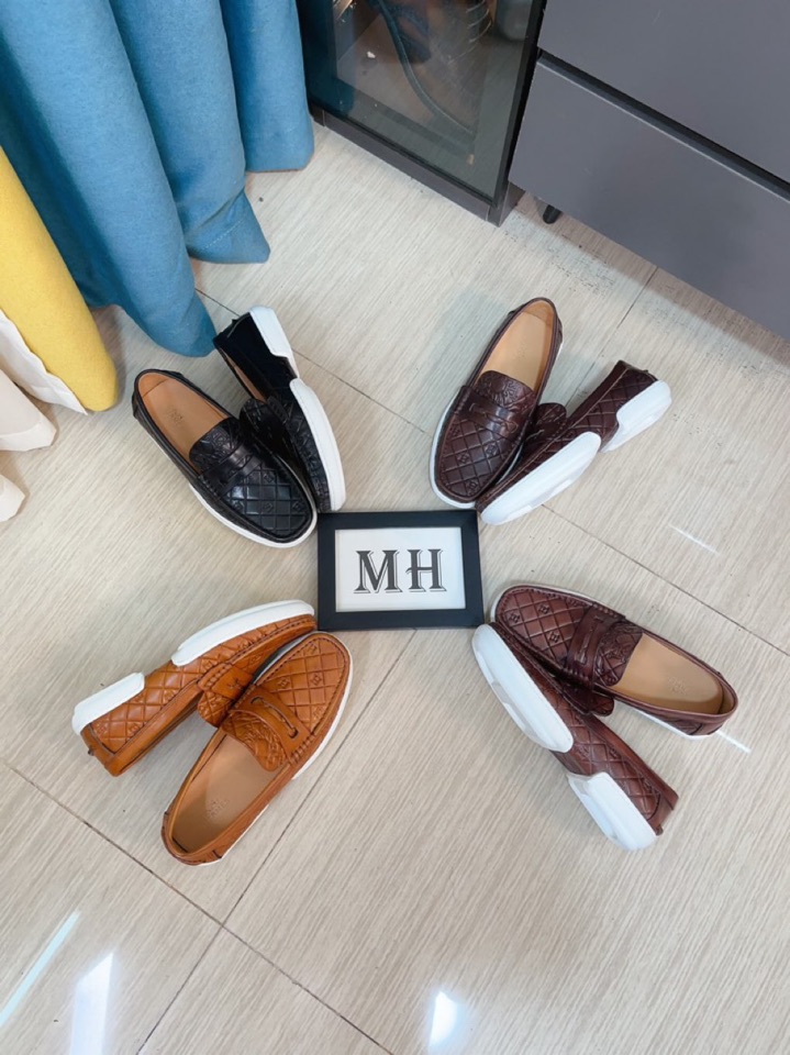 [TOP] HERMES Men's Cowhide Shoes - 4 Colors