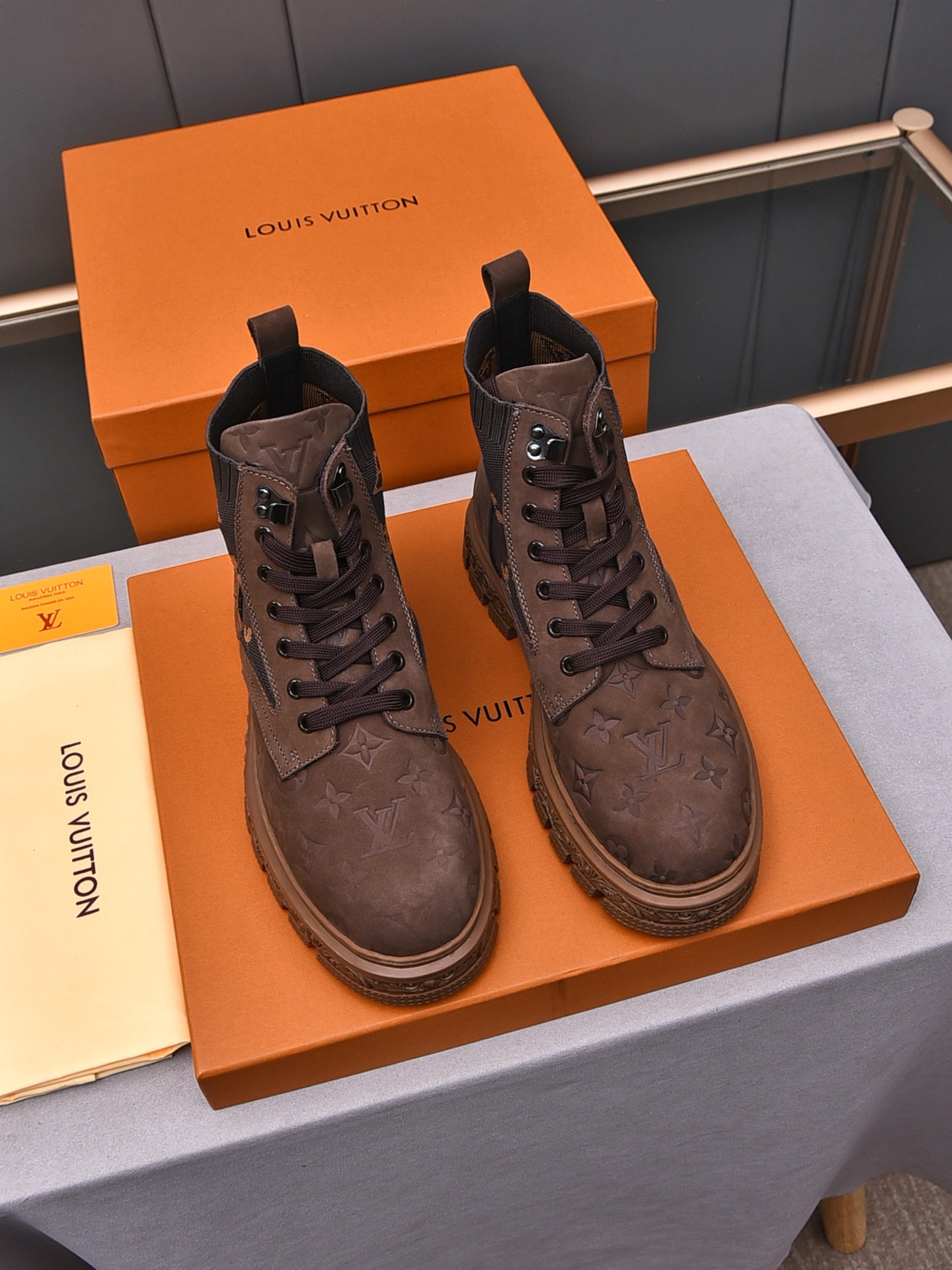 [TOP] Louis Vuitton LV New Men's Short Shoes - 4 Colors