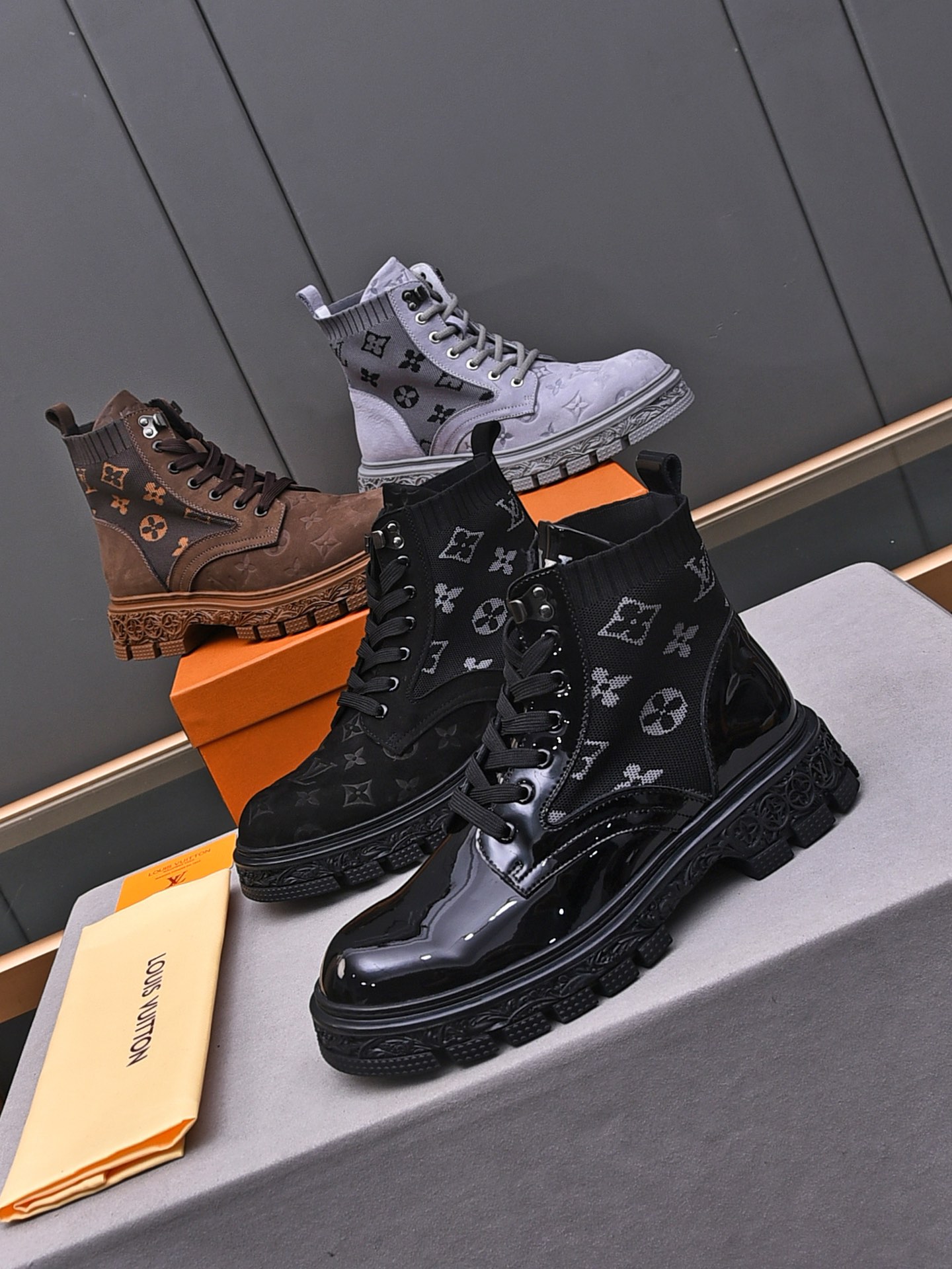 [TOP] Louis Vuitton LV New Men's Short Shoes - 4 Colors