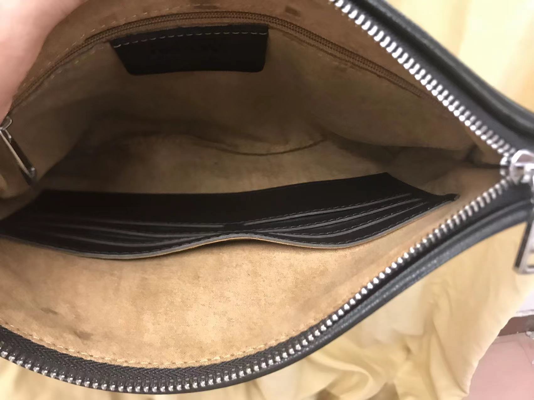 [TOP] PRADA Imported Cowhide Men's Bag - Black