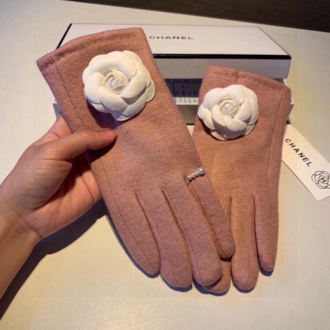 [TOP] CHANEL  Wool Gloves For One Size