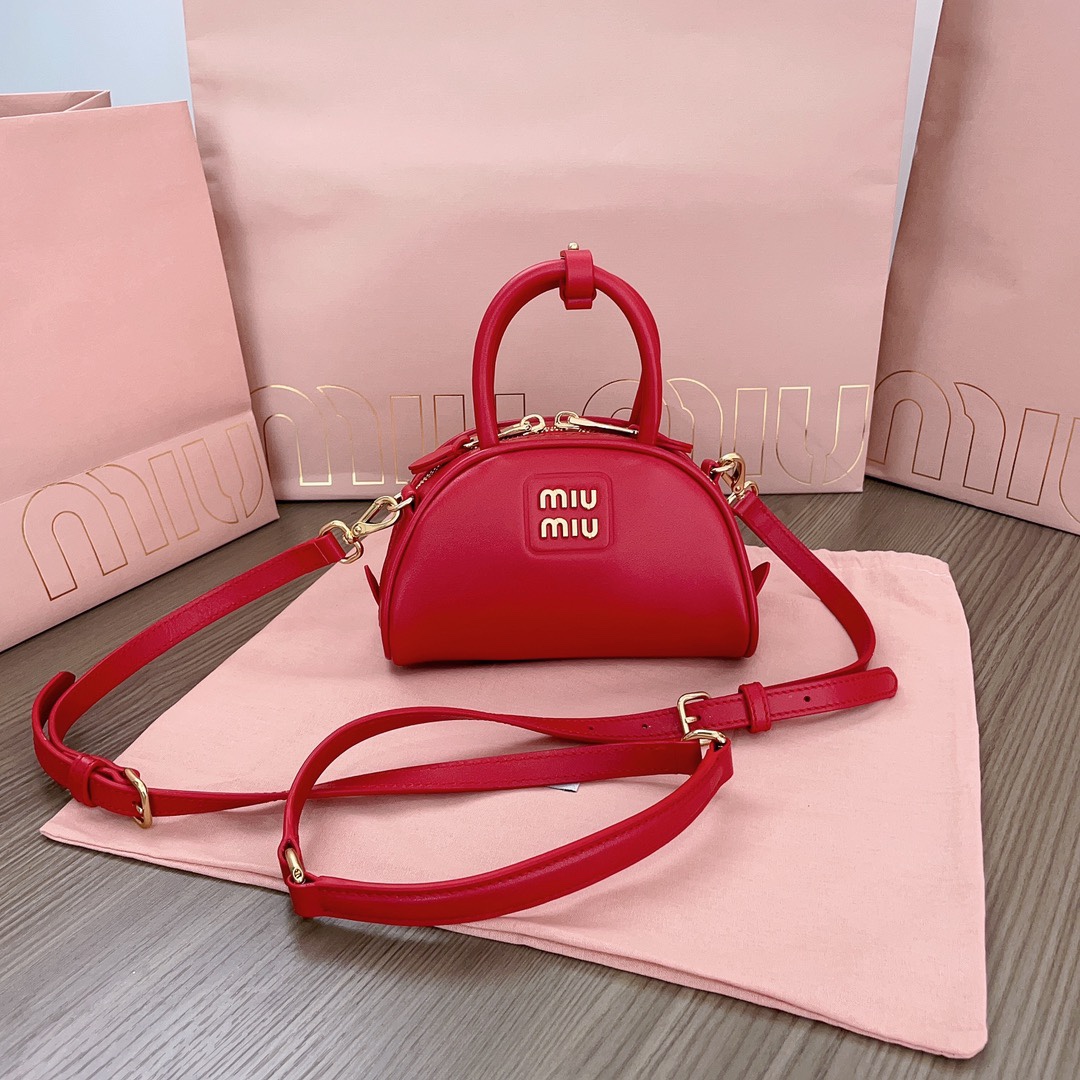 [TOP] Miu Miu Calfskin Dumpling Bag 18 x 11.5 x 8 cm/23 x 15 x 11 cm - 4 Color