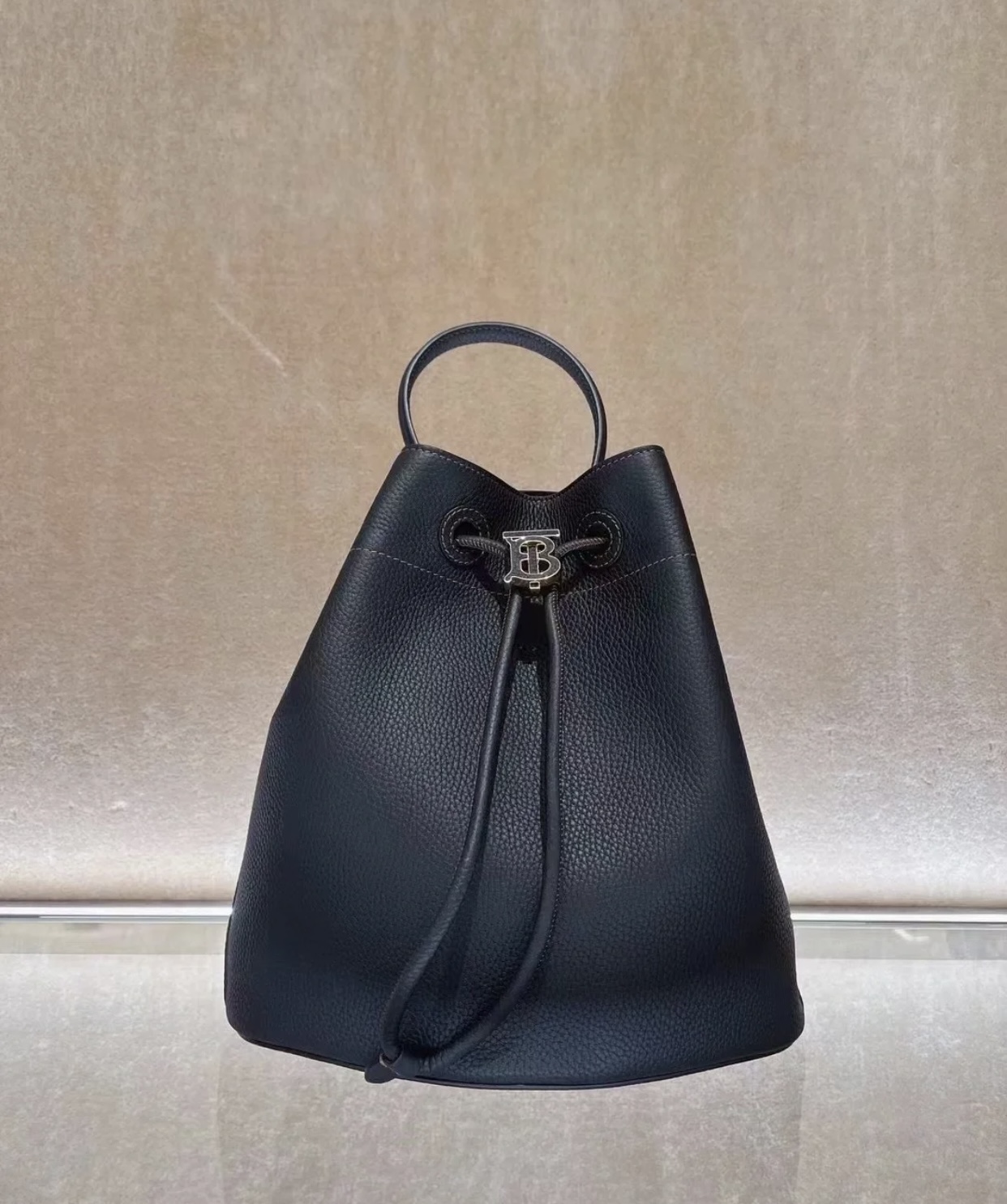 [TOP] BURBERRY Small Bucket Bag - 3 Colors