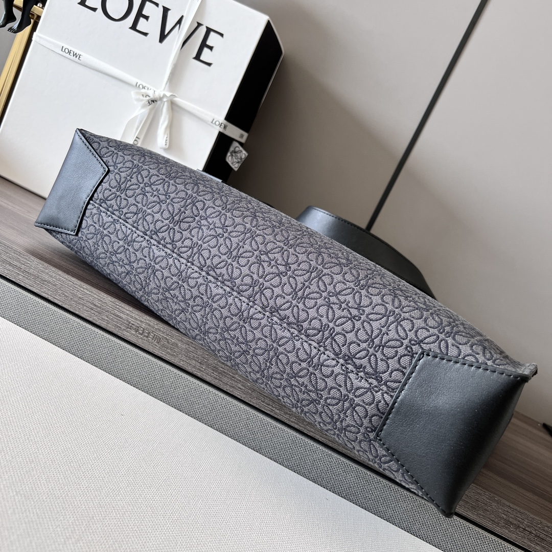 [TOP] LOEWE Buckle Tote 40×9×33CM - Black