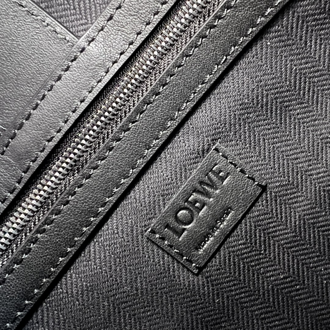 [TOP] LOEWE Buckle Tote 40×9×33CM - Black