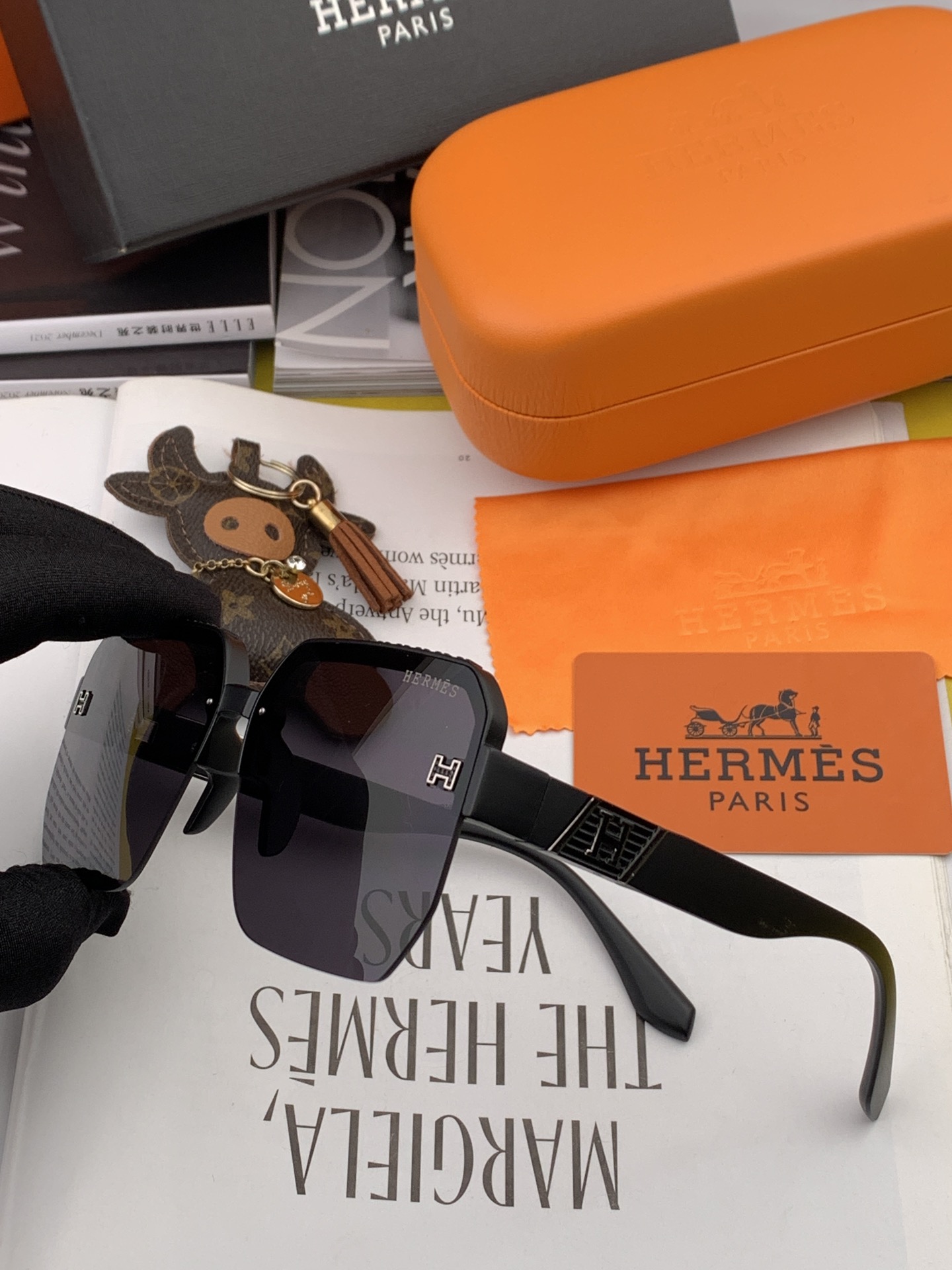 [TOP] HERMES Classic One-piece Large Frame Sunglasses