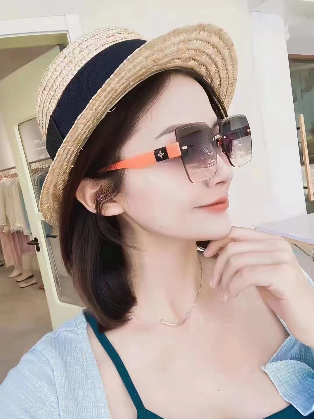 [TOP]Louis Vuitton LV New Women's Square Frame Sunglasses - 3 Colors