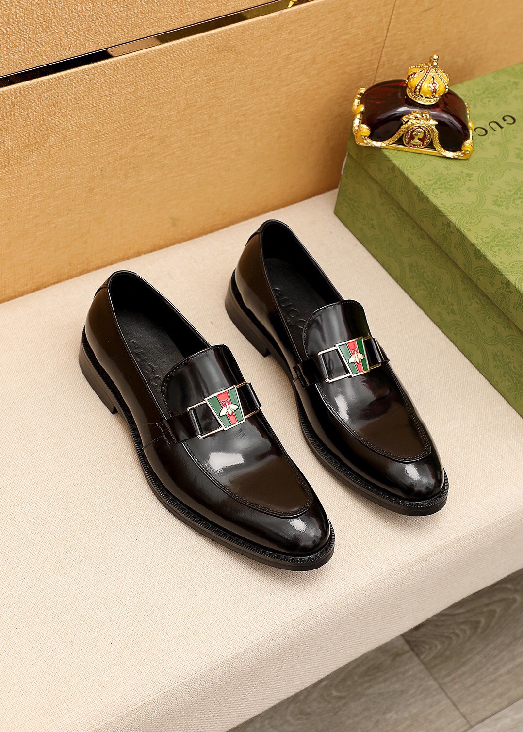 [TOP] GUCCI Men's Cowhide Shoes - 2 Colors