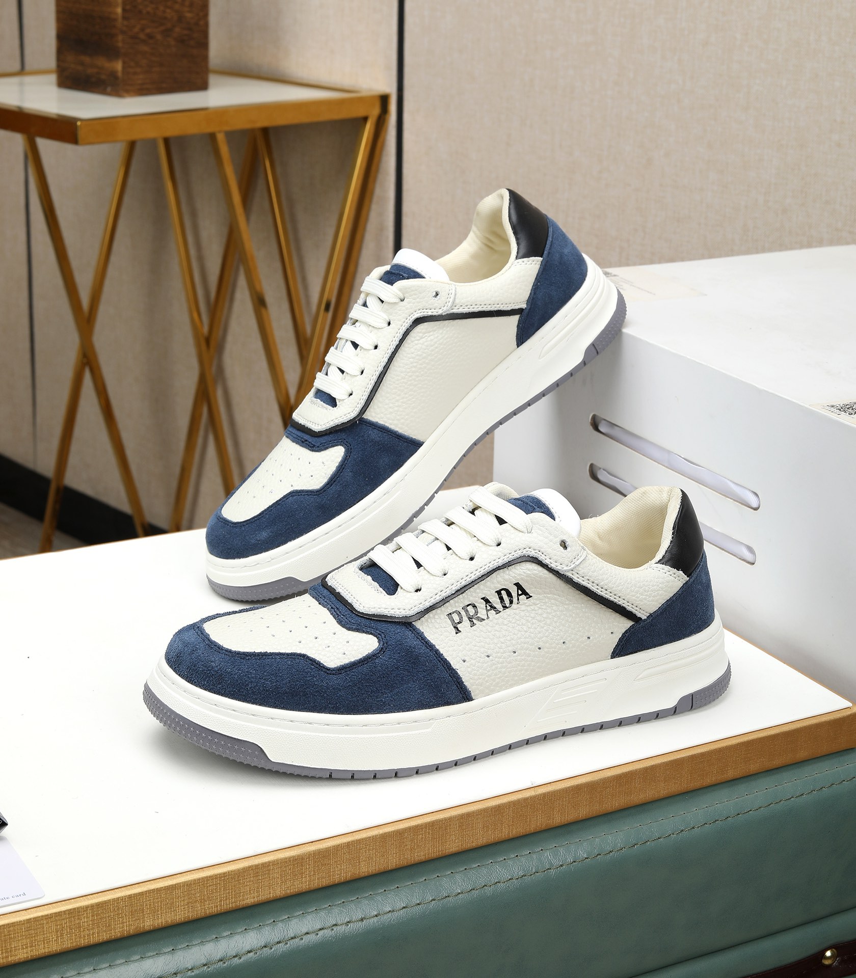 [TOP] PRADA New Men's Shoes - 2 Colors