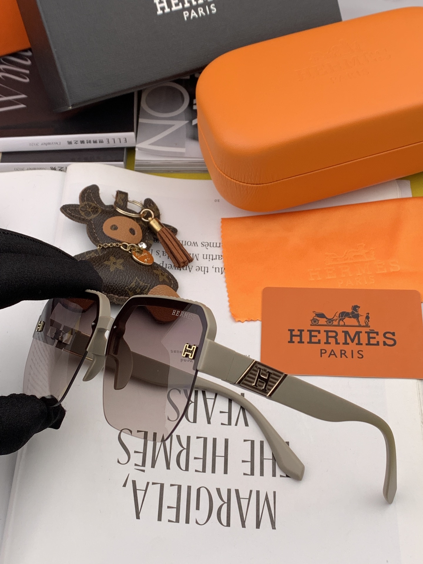 [TOP] HERMES Classic One-piece Large Frame Sunglasses