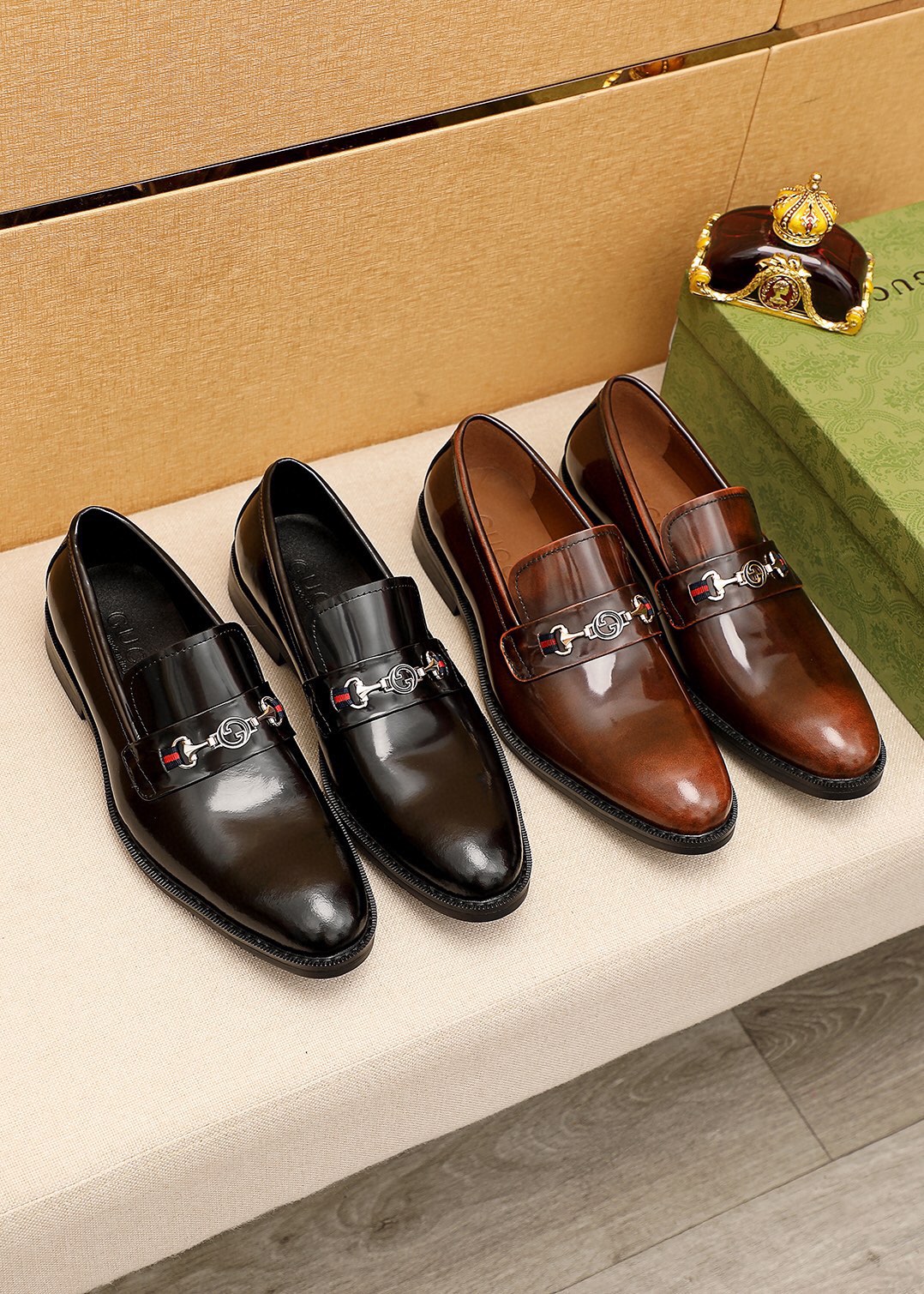 [TOP] GUCCI Men's Cowhide Shoes - 2 Colors