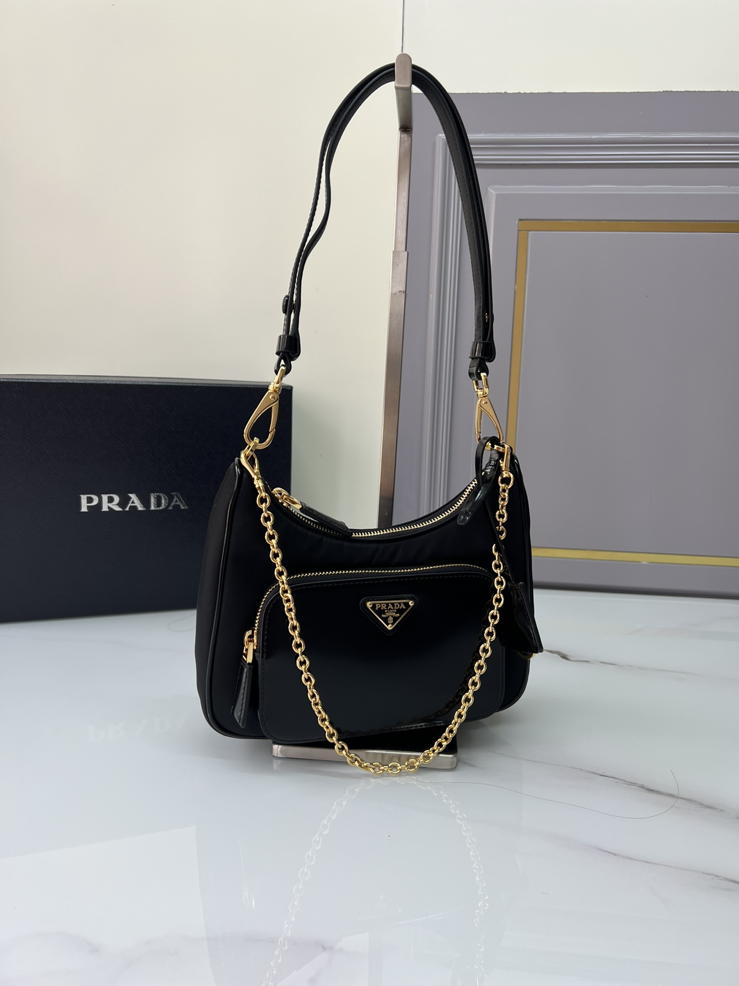 [TOP] PRADA Re-Edition 2000 Bags Nylon Fabric - Mini 22x19.5x6cm - Black & GHW