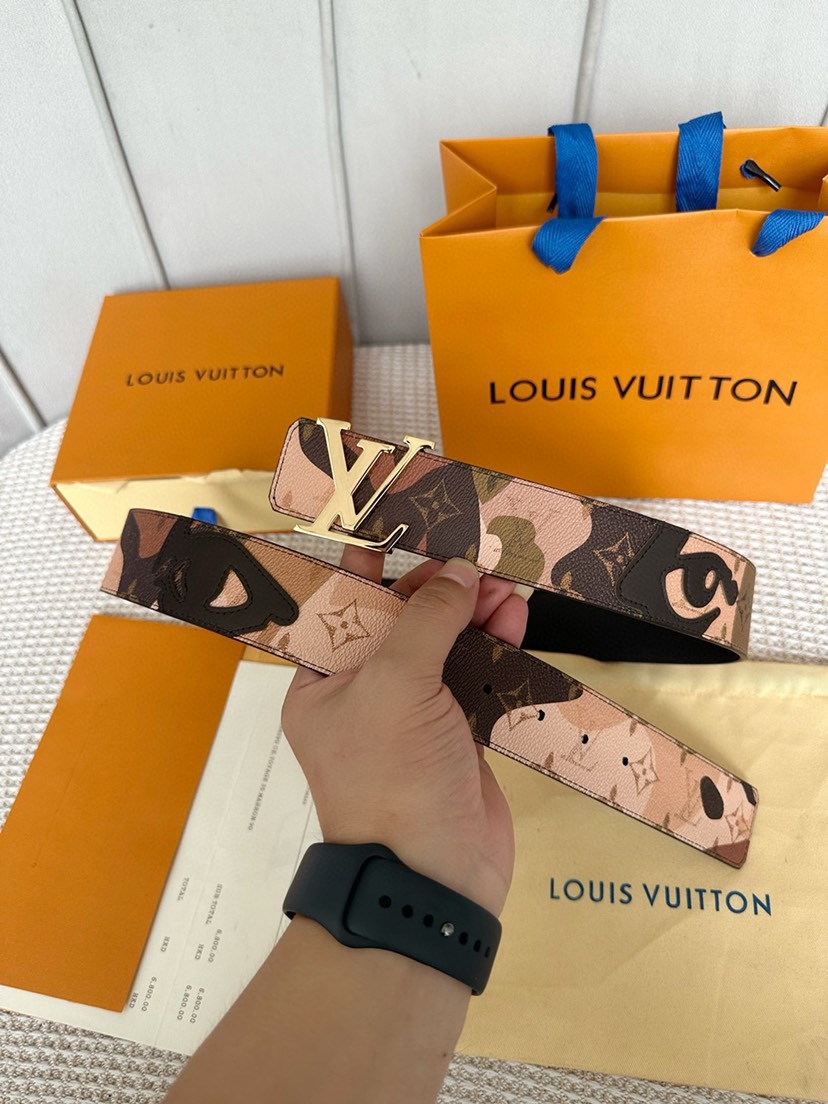 [TOP] Louis Vuitton LV Men's Double-Sided Cowhide Belt - 4CM