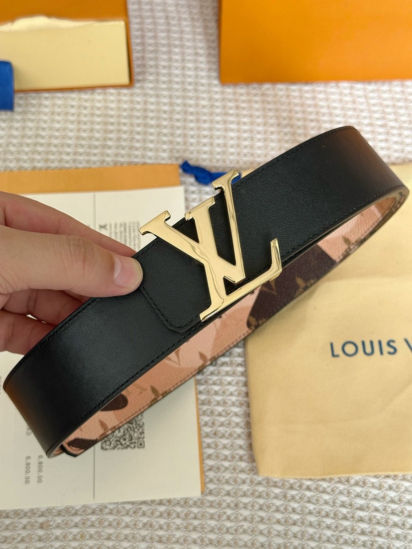 [TOP] Louis Vuitton LV Men's Double-Sided Cowhide Belt - 4CM