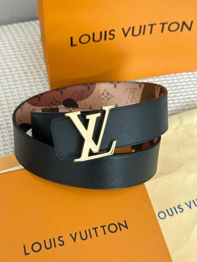 [TOP] Louis Vuitton LV Men's Double-Sided Cowhide Belt - 4CM