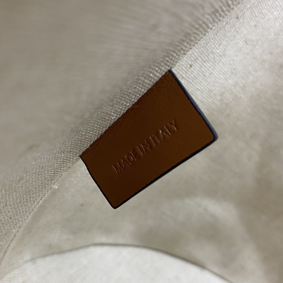 [TOP] CELINE BUCKET 16 Series Bucket Bag - Woven Bag - 29×25×23 cm-- Brown