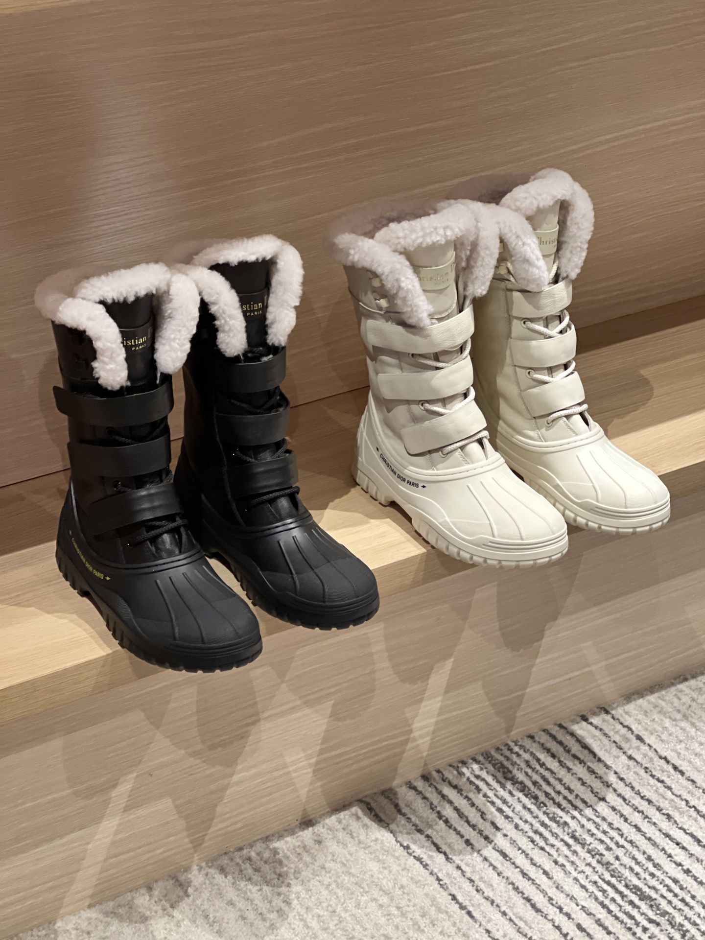 [TOP] Christian Dior Waterproof Wool Mid Length Boots - 2 Colors