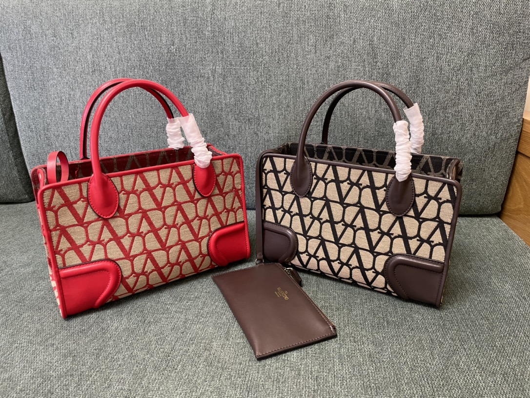 [TOP] VALENTINO Toile Iconographe Bags - Detachable Leather Handbag - 28x19x12CM - Three Colors