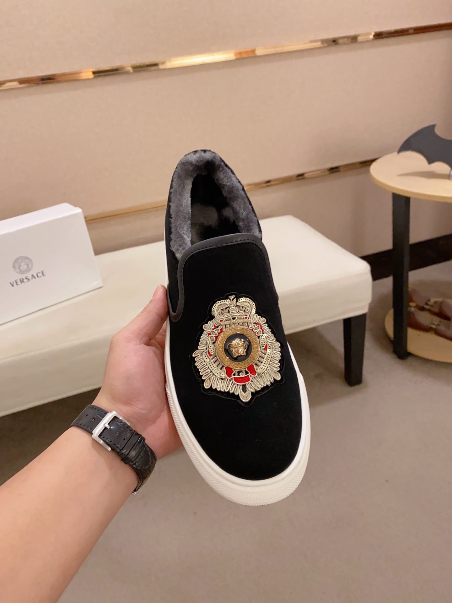 [TOP] VERSACE Men's Plush Lining Casual Shoes - 2 Colors