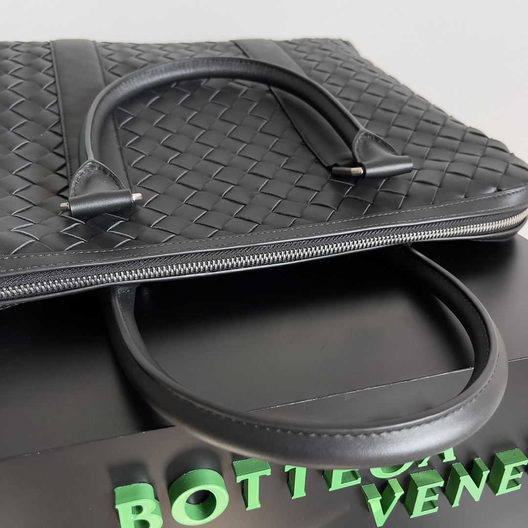 [TOP] Bottega Veneta BV Men's Briefcase Bag 39x30.5x11cm - Black